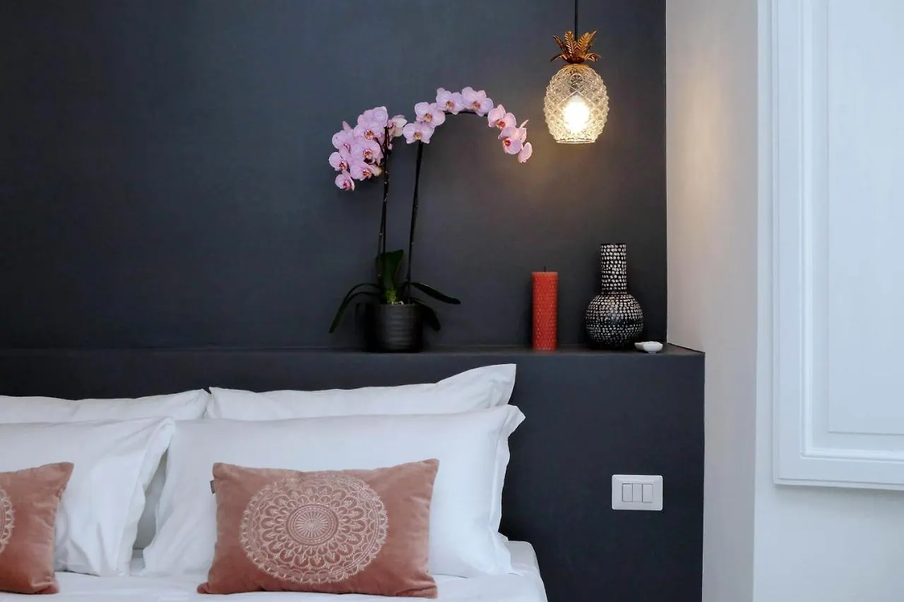 Apartment Ych-Bright Penthouse Near Colosseum Rome